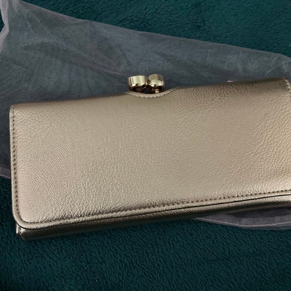 Elegant Rose Gold Women's Clutch